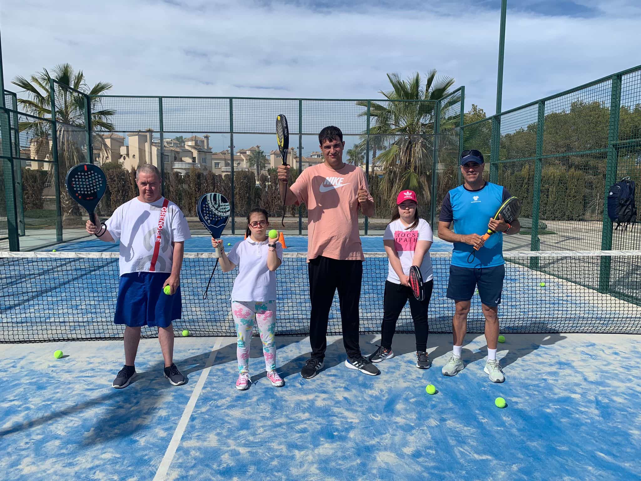 Escuela de pádel para alumnos con necesidades especiales